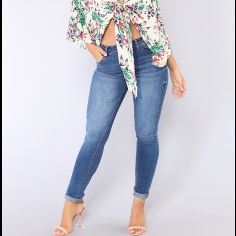 Fashion Nova- Randie Skinny Jeans